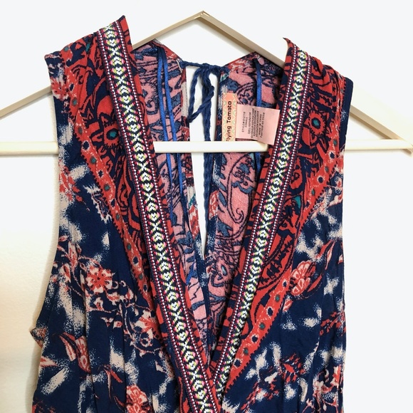 Flying Tomato Cross Over Paisley & Floral Dress - Picture 10 of 15